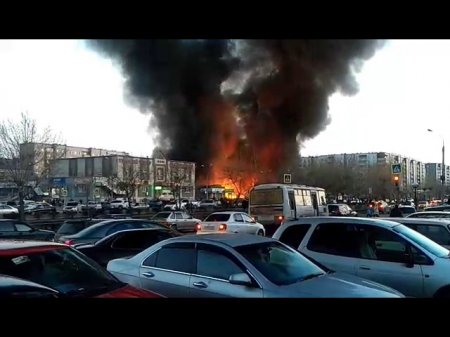 В Минусинске Красноярского края 25 апреля произошел крупный пожар на рынке «Заречный». ФОТО, ВИДЕО