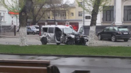 В Барнауле 29 апреля пьяный водитель BMW насмерть сбил девушку. ВИДЕО