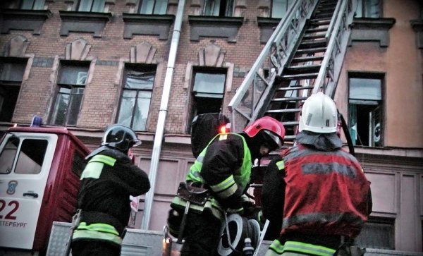 В Петербурге жертвами пожара на Костромском проспекте стали три человека