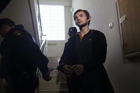 Блогер Руслан Соколовский, ловивший покемонов в храме Екатеринбурга, признан виновным