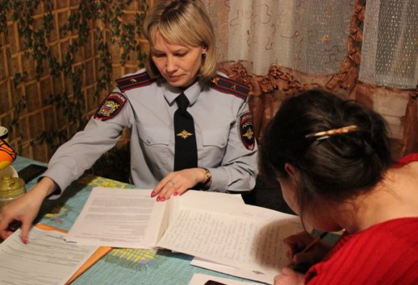 Во Владивостоке 16-летняя школьница попала в больницу из-за побоев одноклассницы