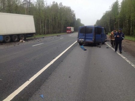 В ДТП в Нижегородской области на трассе М10 Москва-Санкт-Петербург 25 мая погибли 6 украинцев. ФОТО, ВИДЕО