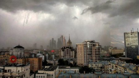 В Москве и области от урагана 29 мая погибли 14 человек: семьям погибших выплатят по миллиону рублей
