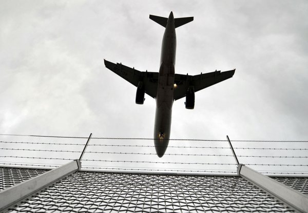 Самолет Лондон – Санкт-Петербург совершил экстренную посадку в Стокгольме‍