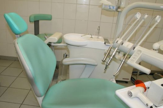 В Кузбассе пенсионерка умерла во время приема у стоматолога