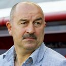 Тренер сборной России по футболу Станислав Черчесов записал обращение к болельщикам. ВИДЕО