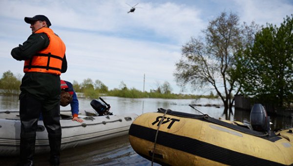 На Ямале два человека утонули в результате крушения моторной лодки