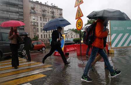 Погода в Москве 8 и 9 июля: на выходных столица попадет в «мешок арктического холода»