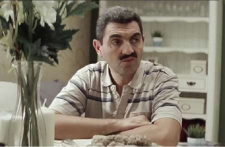 У «Арменки» из ситкома «Реальные пацаны» Армена Бежаняна за долги отобрали дом и трактор