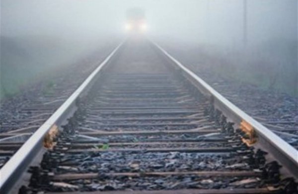 В Подмосковье под колесами поезда погибла 14-летняя девочка