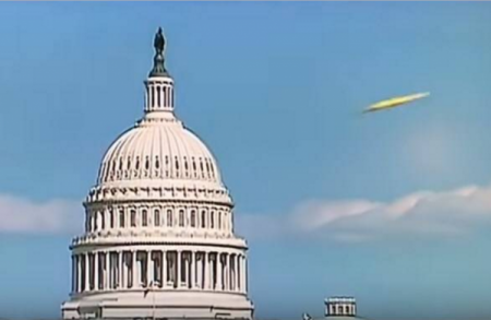 НЛО пролетел над зданием Капитолия в США во время прямого выпуска новостей. ФОТО, ВИДЕО