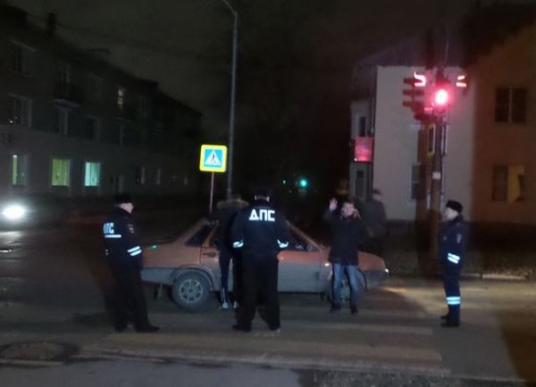 В Екатеринбурге ночная погоня за водителем ВАЗ закончилась стрельбой