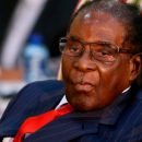 Глава Зимбабве впервые после ареста появился перед общественностью