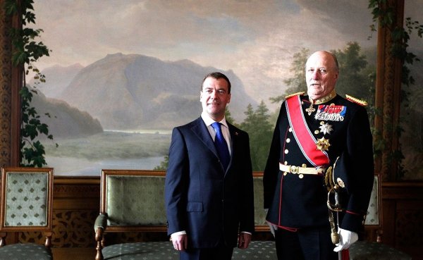 Короля Норвегии госпитализировали из-за инфекции