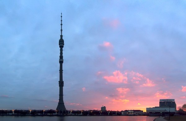 Неизвестный сообщил о минировании Останкинской башни в Москве