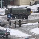 Пулемёты, треноги, танки: Вооруженные люди всколыхнули ЛНР