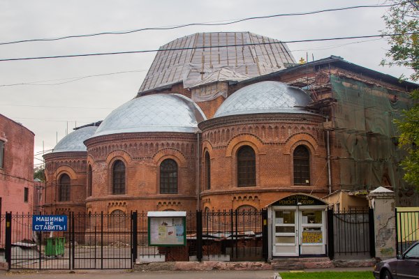 В Москве стены православного храма «украсили» похабными словами