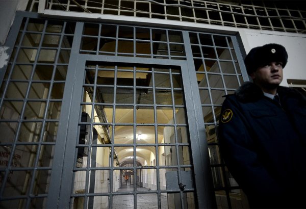 Заключенного в ростовском СИЗО нашли с резаными ранами на шее