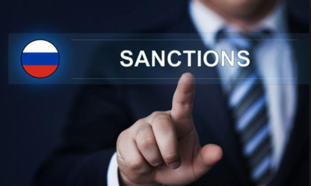 Власти США расширили санкции против России из-за Украины‍