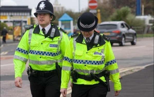 Полиция выясняет причины взрыва на севере Лондона