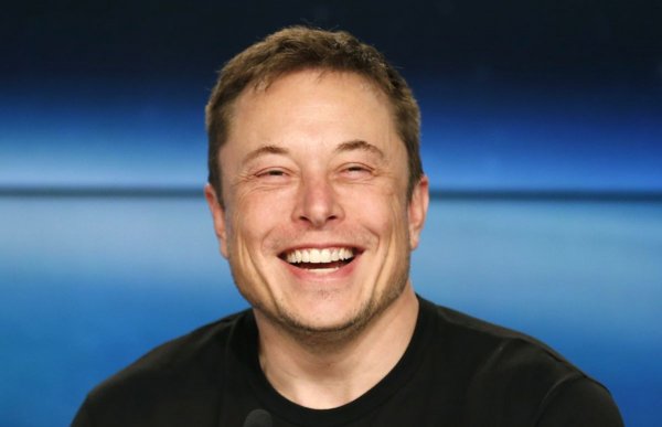 Шутки Илона Маска приблизили Tesla к реальному банкротству