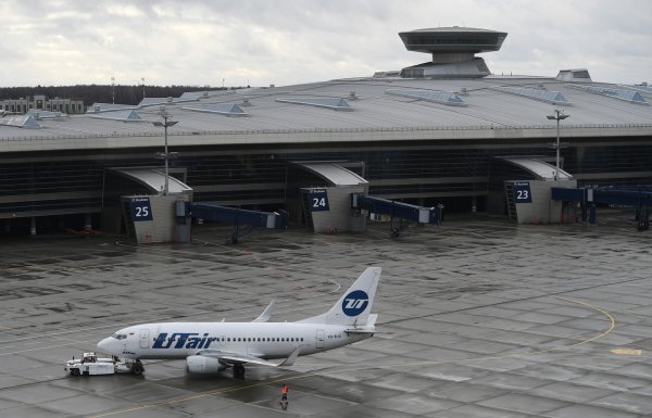 Рейс из Москвы в Мурманск отменили из-за поломки самолета