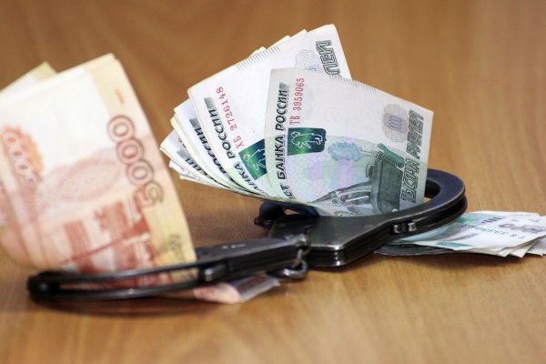 В Ростове-на-Дону задержали капитана морского порта за взятку в 1 млн рублей