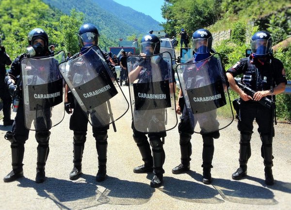 В Италии задержали более 100 членов мафиозного клана