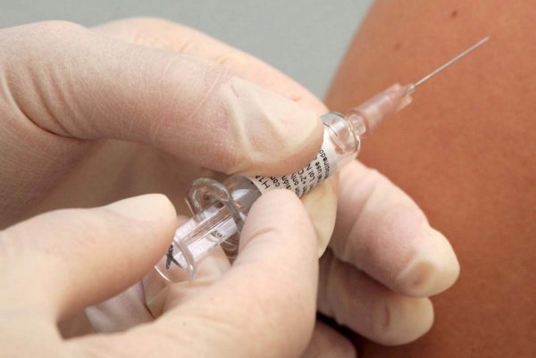 В Рязани медик отказал пациенту в прививке от бешенства - тот устроит дебош