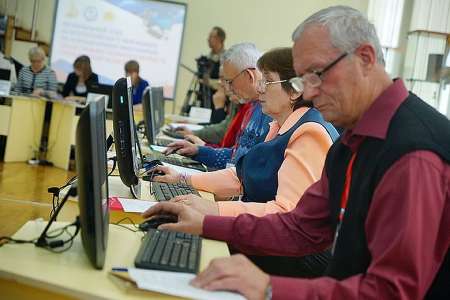 Госдума в первом чтении приняла законопроект о повышении пенсионного возраста
