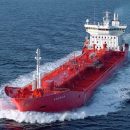 Сомалийские пираты захватили танкер с двумя гражданами России