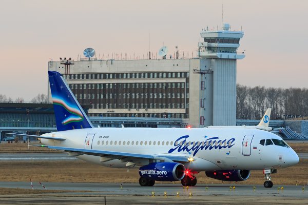 Самолет Сочи – Якутск совершил экстренную посадку в Сыктывкаре из-за пассажира