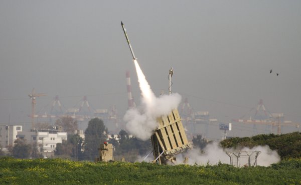Палестина атаковала Израиль, впустив больше 300 ракет
