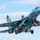 В Сети появились первые снимки с места крушения Су-27 на Украине