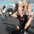 В Москве известный блогер вёз окровавленную девушку в багажнике иномарки