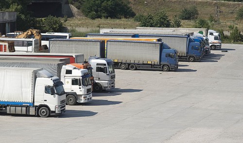 Автомобильные перевозки грузов из Барнаула по России и странам СНГ